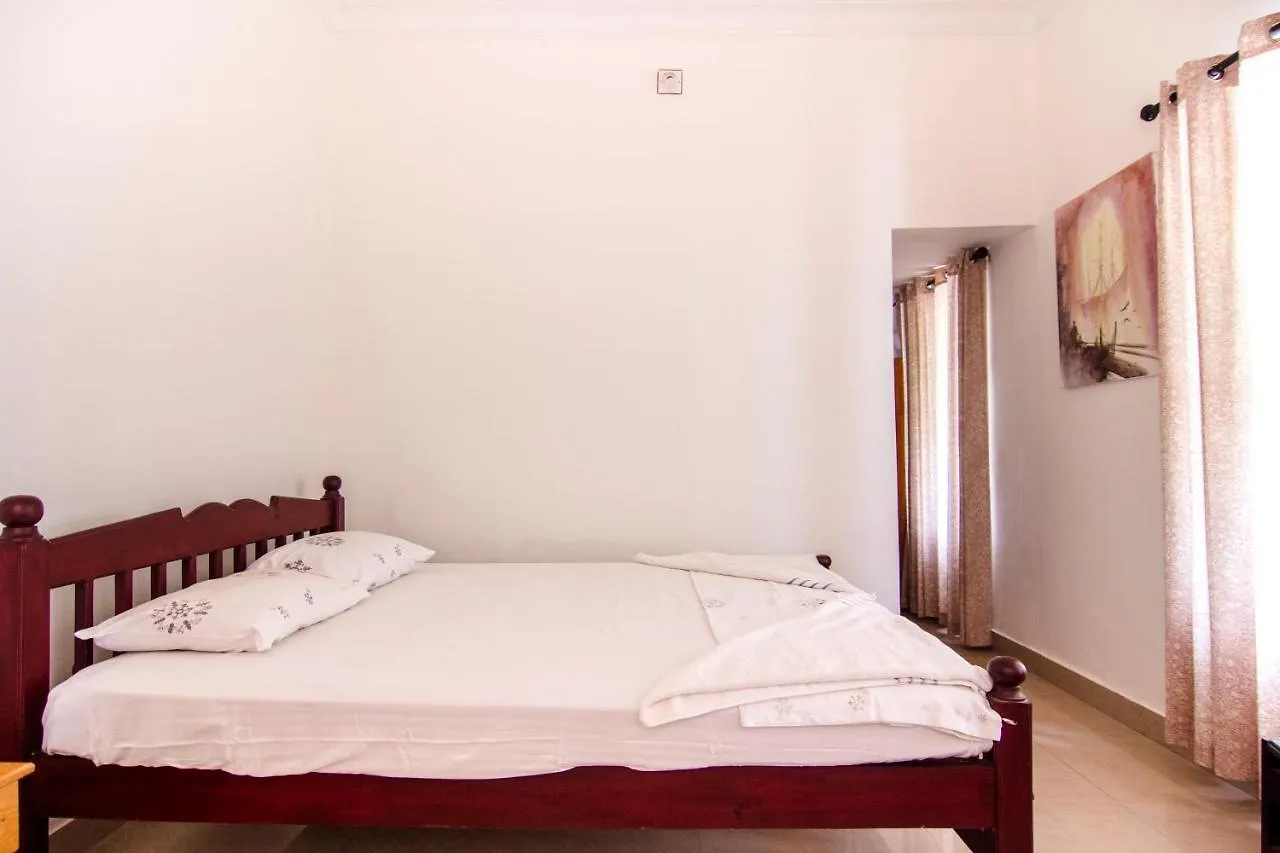 Meenkunnu Beach House By Village Resorts Kannur 0*,  Índia